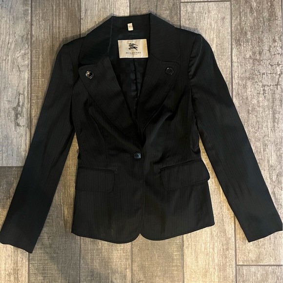 Black Burberry blazer - Picture 1 of 3